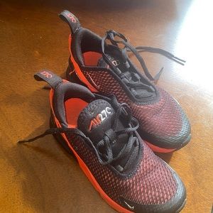 Boys Nike 270 used shoes